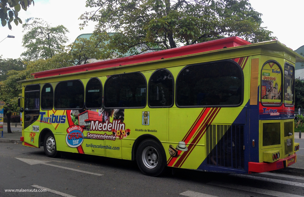 turisbus em Medellim, Colômbia